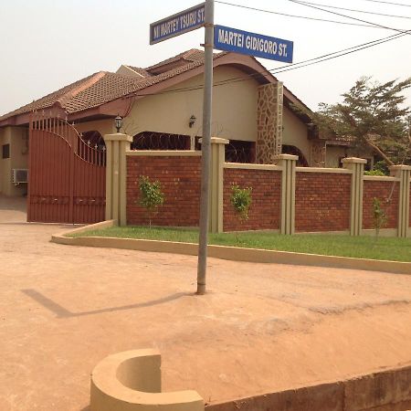 Benconi Lodge Accra Eksteriør bilde