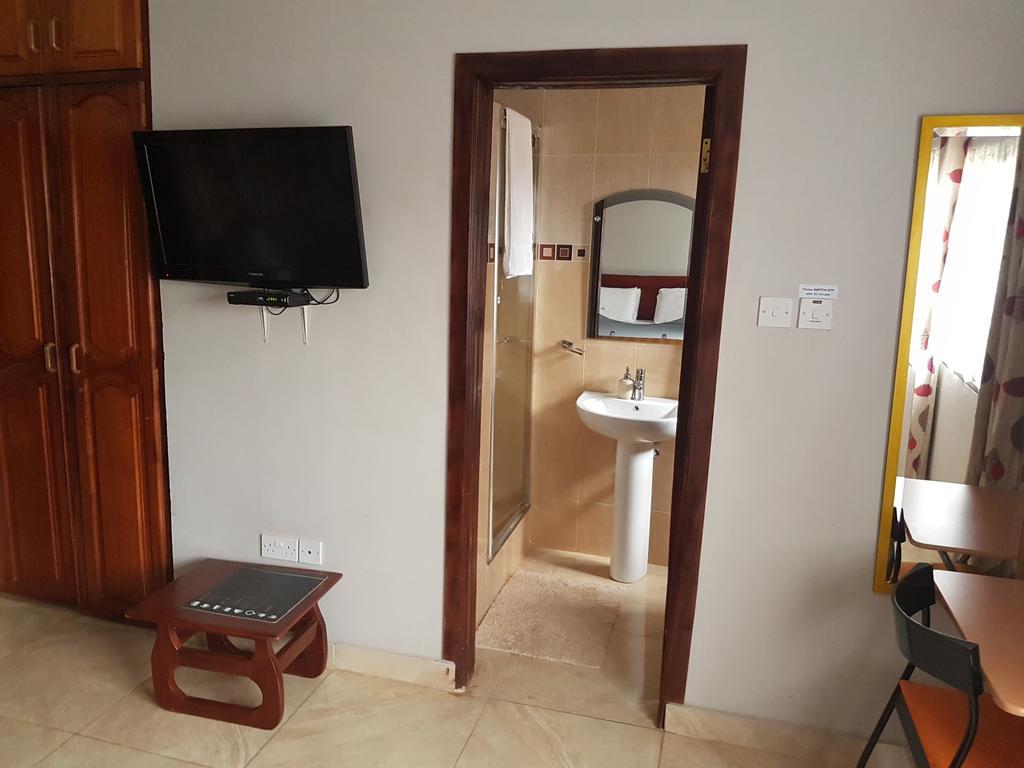 Benconi Lodge Accra Eksteriør bilde