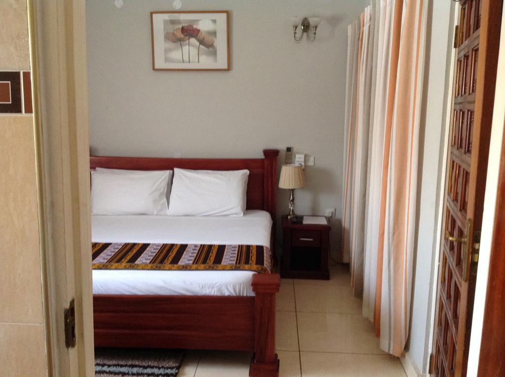 Benconi Lodge Accra Eksteriør bilde